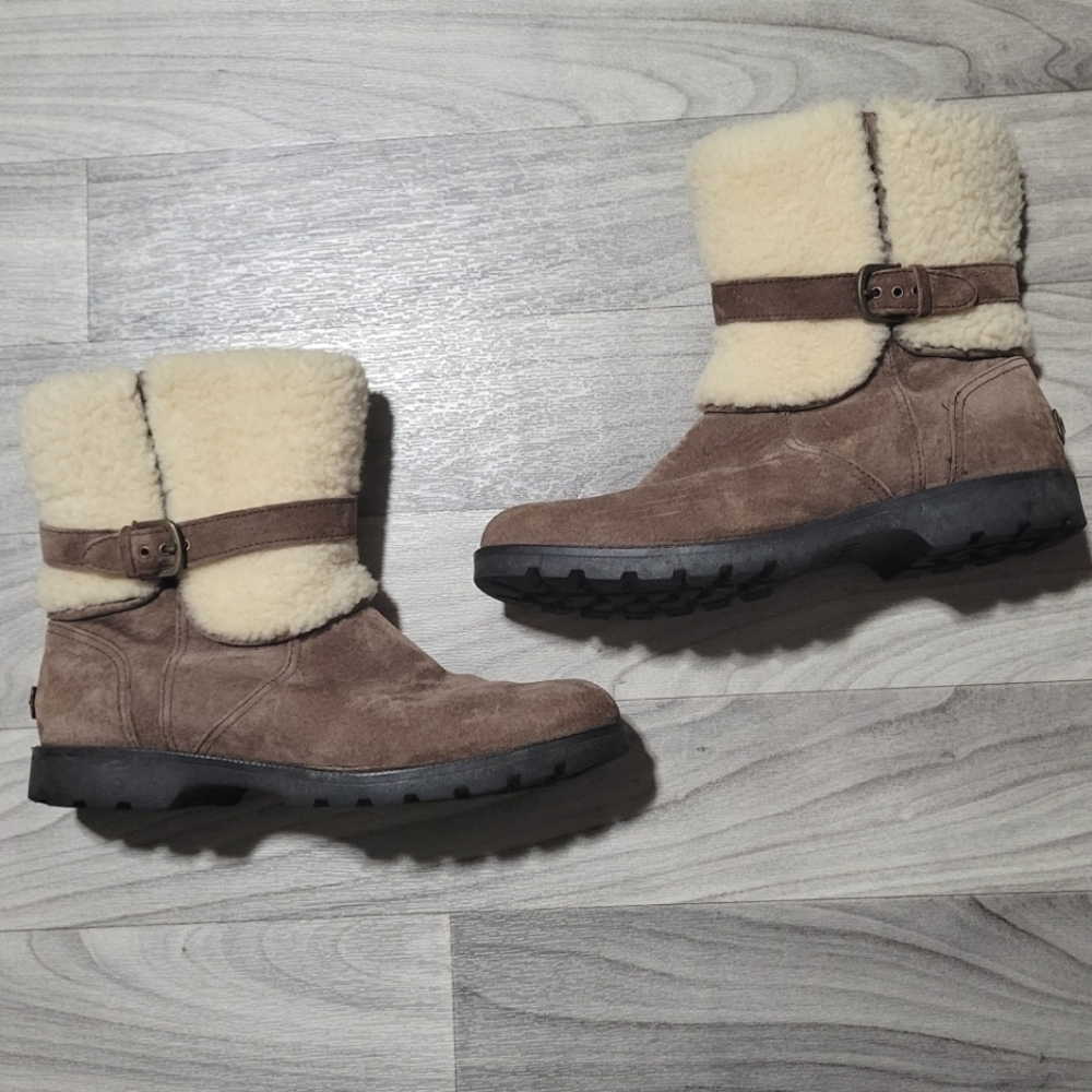 Ugg Blayre Leather Boots